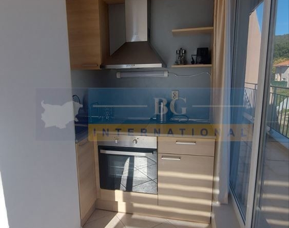 Тристаен апартамент в с. Кошарица, Област Бургас - 144 кв.м за 291 €/кв.м - Снимка #1