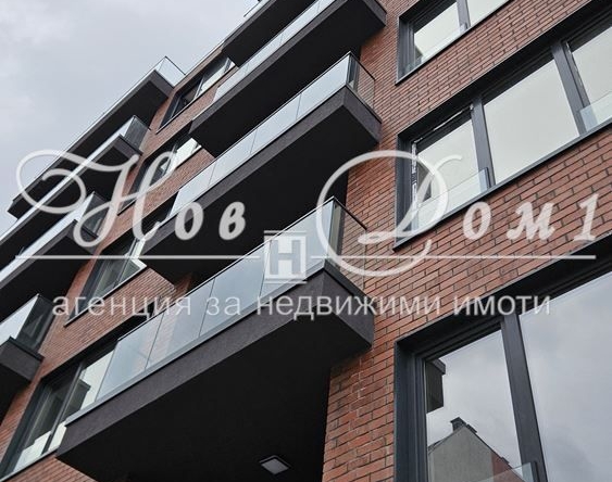 Тристаен апартамент в София, Център - 101 кв.м за 1515 €/кв.м - Снимка #1