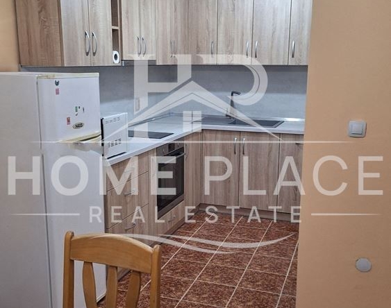 Дава се под наем Тристаен апартамент в Варна, Център - 83 кв.м за 664.02 € - Снимка #1