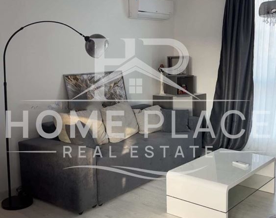 Дава се под наем Тристаен апартамент в Варна, Център - 106 кв.м за 1196.97 € - Снимка #1