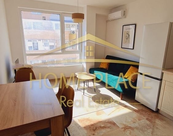 Дава се под наем Тристаен апартамент в Варна, Възраждане 1 - 77 кв.м за 612 € - Снимка #1