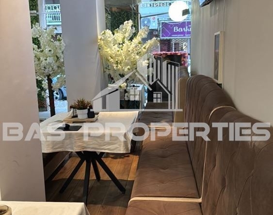 Заведение в София, Борово - 80 кв.м за 4875 €/кв.м - Снимка #1