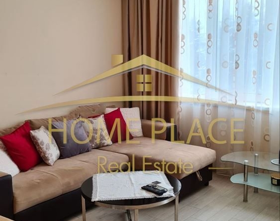 Дава се под наем Двустаен апартамент в Варна, Цветен квартал - 60 кв.м за 561 € - Снимка #1