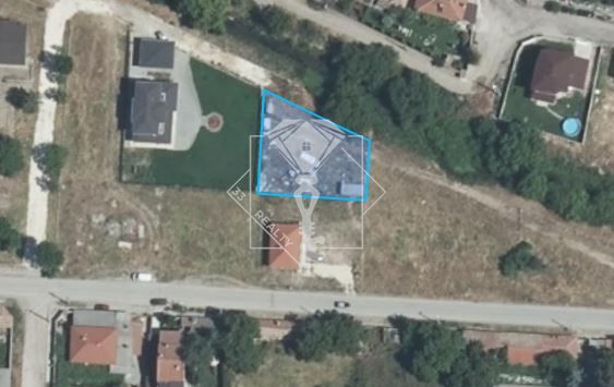 Парцел в с. Скутаре, Област Пловдив - 667 кв.м за 86 €/кв.м - Снимка #1