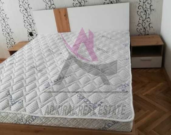 Дава се под наем Тристаен апартамент в Варна, Чайка - 65 кв.м за 475 € - Снимка #1