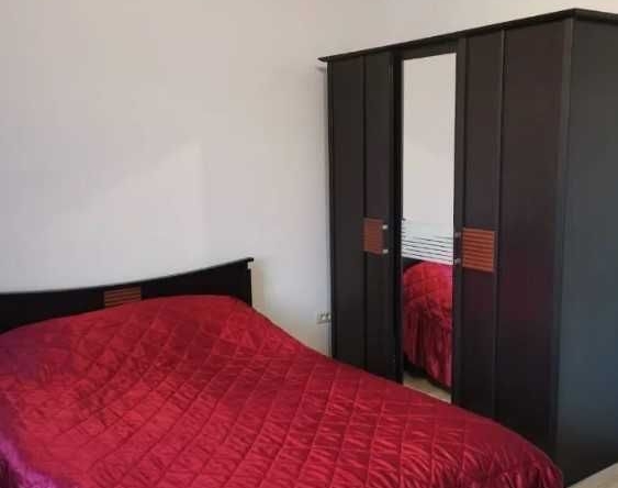 Дава се под наем Двустаен апартамент в Пловдив, Център - 60 кв.м за 285.6 € - Снимка #1