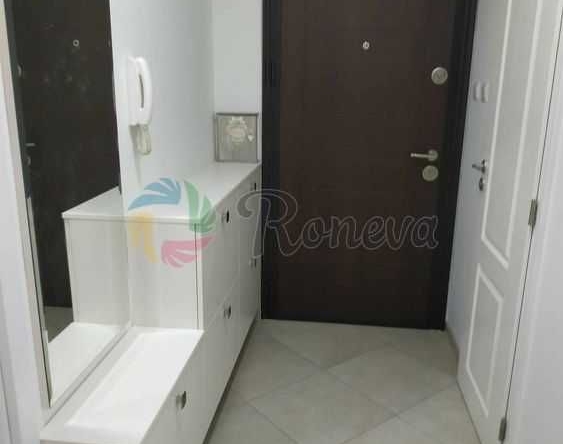 Дава се под наем Тристаен апартамент в Варна, Завод Дружба - 95 кв.м за 750 € - Снимка #1