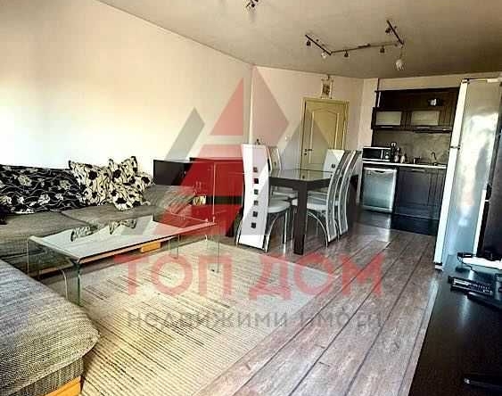 Дава се под наем Двустаен апартамент в Варна, Завод Дружба - 80 кв.м за 561 € - Снимка #1