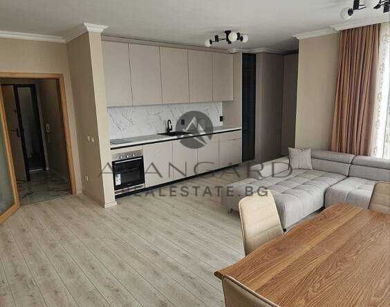 Двустаен апартамент в Пловдив, Кършияка - 80 кв.м за 2040 €/кв.м - Снимка #1