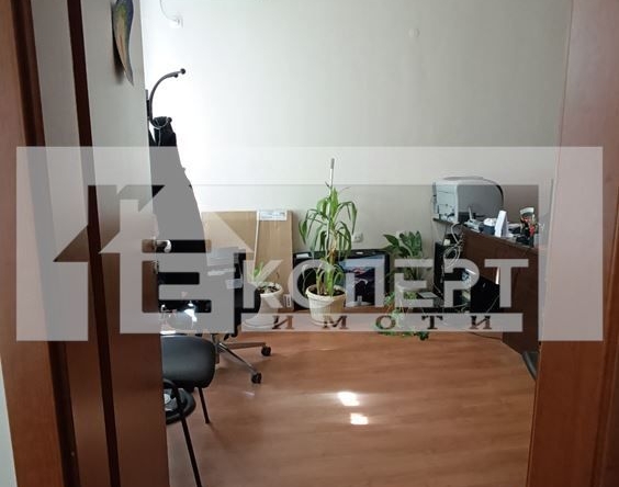 Офис в Пловдив, Съдийски - 67 кв.м за 1486 €/кв.м - Снимка #1