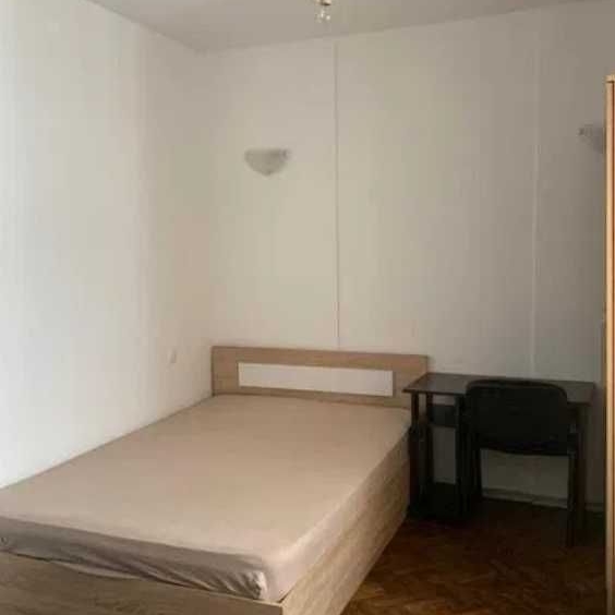 Дава се под наем Едностаен апартамент в Пловдив, Каменица 2 - 30 кв.м за 153 € - Снимка #1