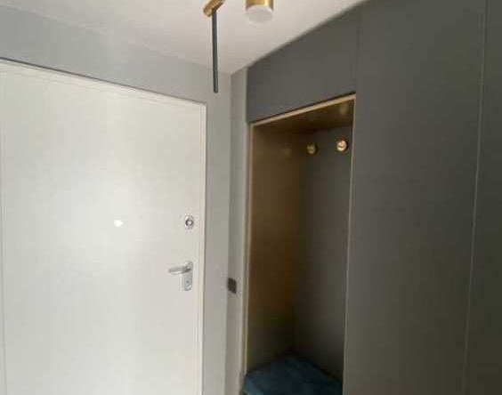 Дава се под наем Двустаен апартамент в Пловдив, Кършияка - 64 кв.м за 224.4 € - Снимка #1