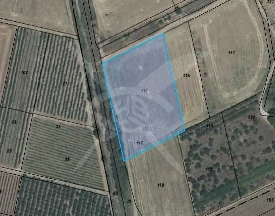 Парцел в Пловдив, Индустриална зона - Юг - 7651 кв.м за 18 €/кв.м - Снимка #1