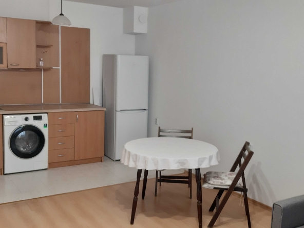 Дава се под наем Двустаен апартамент в Варна, Лятно кино Тракия - 60 кв.м за 420 € - Снимка #1