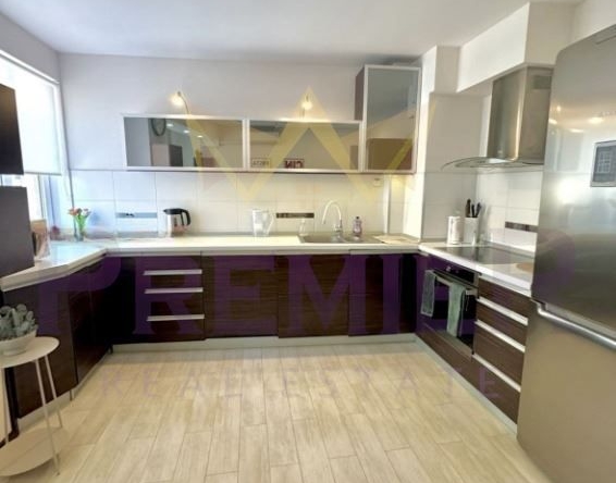 Дава се под наем Тристаен апартамент в Варна, Гранд Мол Варна - 85 кв.м за 700 € - Снимка #1