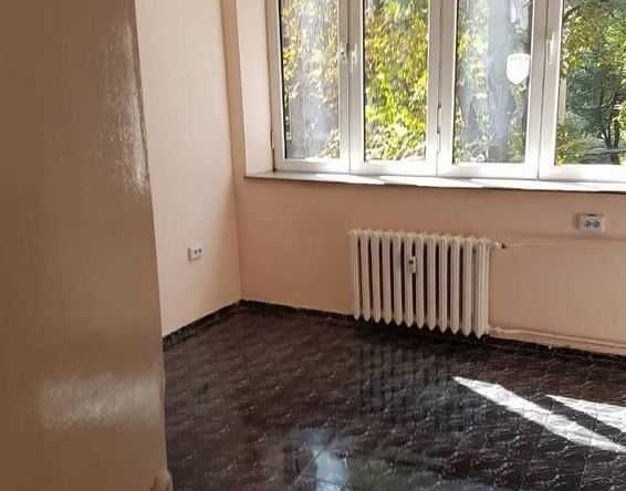 Тристаен апартамент в София, Център - 100 кв.м за 1700 €/кв.м - Снимка #1