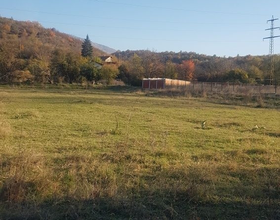 Парцел в Дупница - 2000 кв.м за 29 €/кв.м - Снимка #1