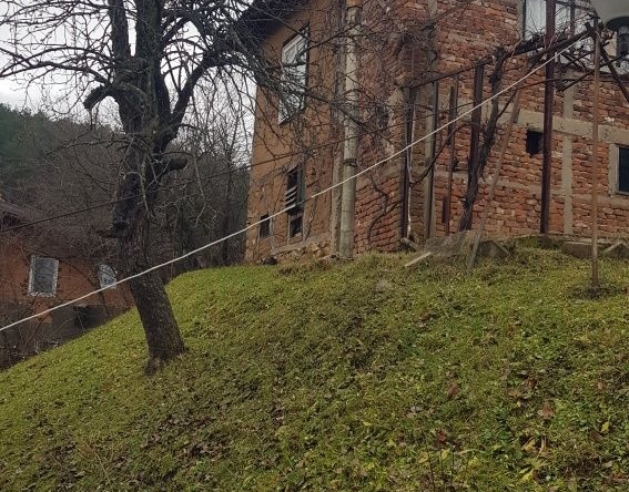 Къща в Сапарева баня - 100 кв.м за 454 €/кв.м - Снимка #1