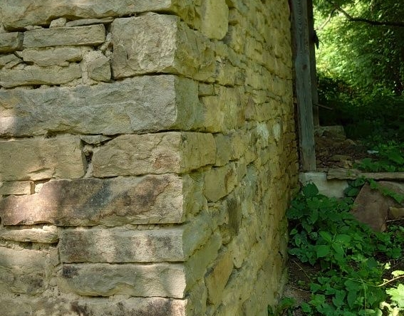 Къща в с. Врабците, Област Габрово - 100 кв.м за 320 €/кв.м - Снимка #1