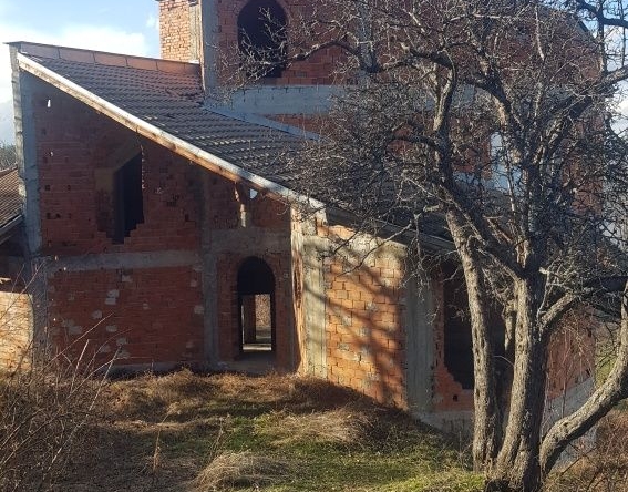 Къща в Кюстендил, Колуша - 350 кв.м за 272 €/кв.м - Снимка #1