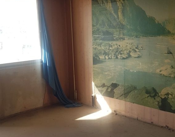 Тристаен апартамент в Бобов дол - 65 кв.м за 94 €/кв.м - Снимка #1