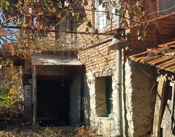 Къща в с. Катрище, Област Кюстендил - 80 кв.м за 255 €/кв.м - Снимка #1