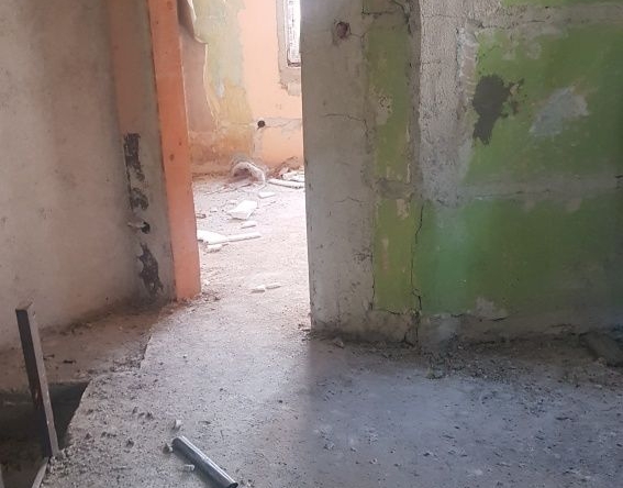 Етаж от къща в Дупница - 80 кв.м за 542 €/кв.м - Снимка #1