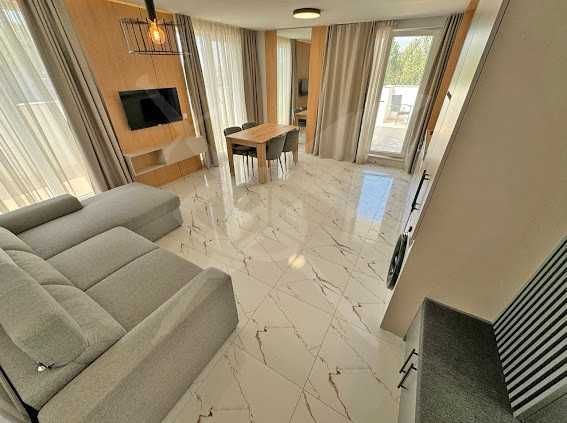 Двустаен апартамент в к.к. Слънчев бряг - 102 кв.м за 745 €/кв.м - Снимка #1
