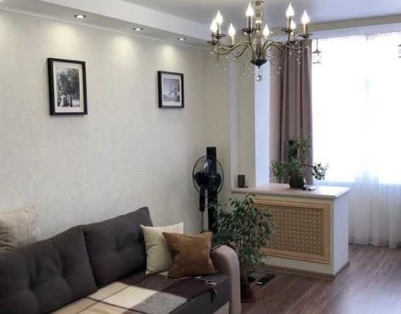 Дава се под наем Двустаен апартамент в Пловдив, Мараша - 60 кв.м за 255 € - Снимка #1