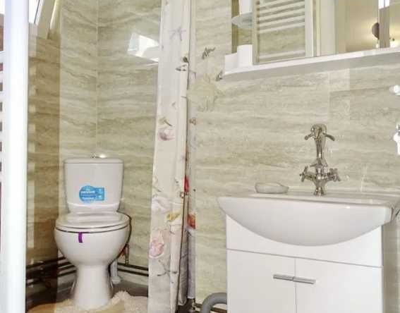 Дава се под наем Двустаен апартамент в Пловдив, Каменица 1 - 65 кв.м за 318.75 € - Снимка #1