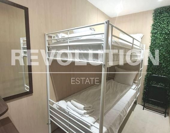 Дава се под наем Едностаен апартамент в Варна, Център - 28 кв.м за 199.41 € - Снимка #1