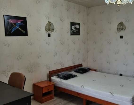 Дава се под наем Тристаен апартамент в Пловдив, Каменица 1 - 74 кв.м за 173.4 € - Снимка #1