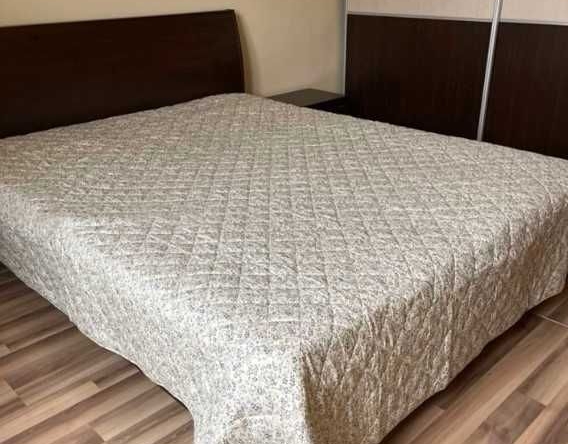 Дава се под наем Двустаен апартамент в София, Център - 64 кв.м за 561 € - Снимка #1