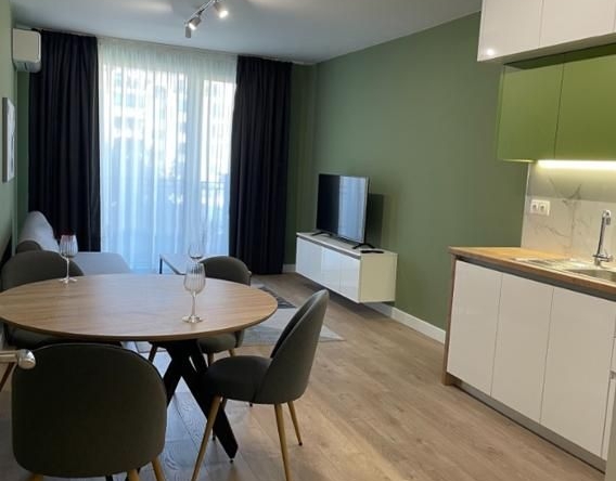 Дава се под наем Двустаен апартамент в София, Кръстова вада - 80 кв.м за 850 € - Снимка #1