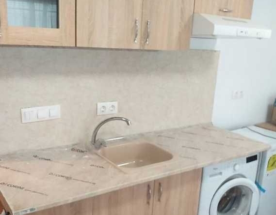 Дава се под наем Едностаен апартамент в Пловдив, Каменица 1 - 27 кв.м за 117.3 € - Снимка #1