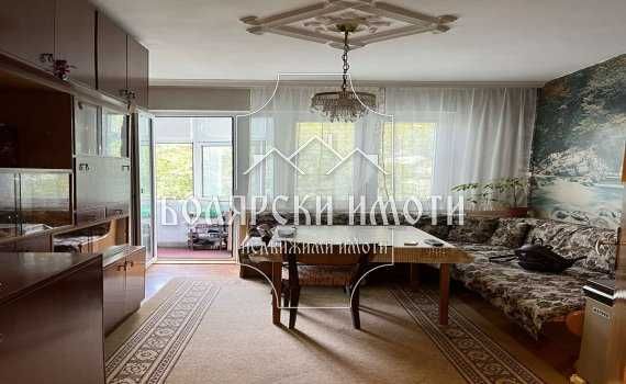 Тристаен апартамент в Велико Търново, Център - 115 кв.м за 1054 €/кв.м - Снимка #1