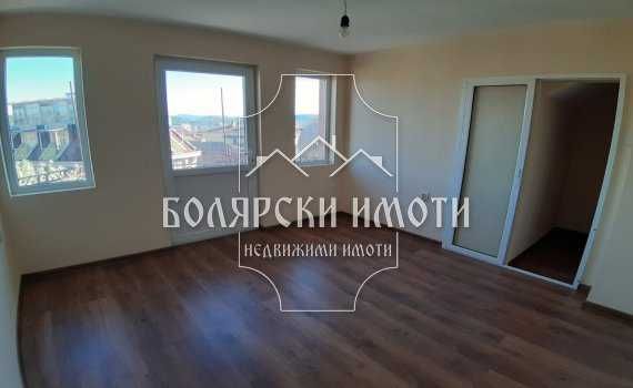 Етаж от къща в Велико Търново, Център - 120 кв.м за 750 €/кв.м - Снимка #1