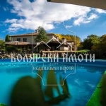 Къща в с. Хъневци, Област Велико Търново - 360 кв.м за 1857 €/кв.м - Снимка #1