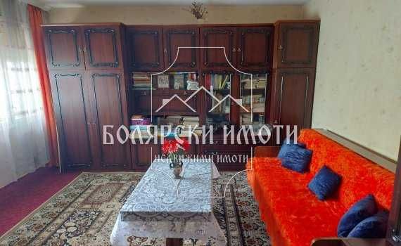 Тристаен апартамент в Велико Търново, Център - 115 кв.м за 898 €/кв.м - Снимка #1