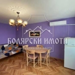 Дава се под наем Тристаен апартамент в Велико Търново, Център - 100 кв.м за 346.8 € - Снимка #1