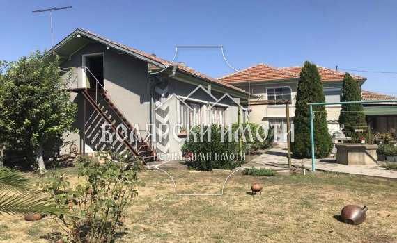 Къща в с. Ресен, Област Велико Търново - 170 кв.м за 571 €/кв.м - Снимка #1