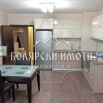 Дава се под наем Тристаен апартамент в Велико Търново, Център - 80 кв.м за 357 € - Снимка #1