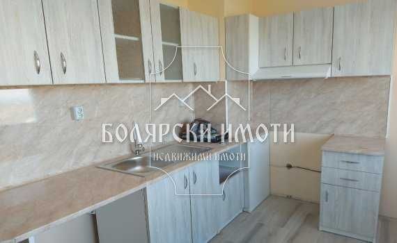Тристаен апартамент в Горна Оряховица - 80 кв.м за 831 €/кв.м - Снимка #1