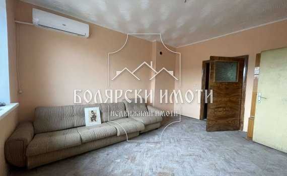 Многостаен апартамент в Павликени - 100 кв.м за 561 €/кв.м - Снимка #1