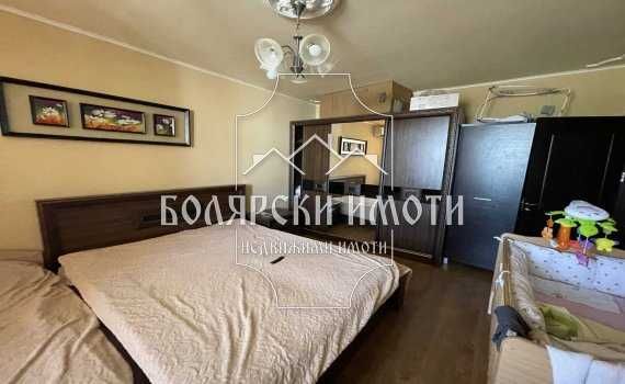 Двустаен апартамент в Велико Търново, Бузлуджа - 78 кв.м за 1189 €/кв.м - Снимка #1