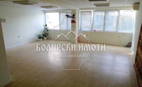 Офис в Велико Търново, Център - 50 кв.м за 1224 €/кв.м - Снимка #1