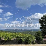 Дава се под наем Къща в с. Харваловци, Област Велико Търново - 150 кв.м за 663 € - Снимка #1