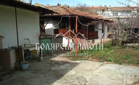 Къща в Горна Оряховица - 180 кв.м за 389 €/кв.м - Снимка #1