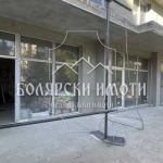 Магазин в Велико Търново, Бузлуджа - 60 кв.м за 2072 €/кв.м - Снимка #1