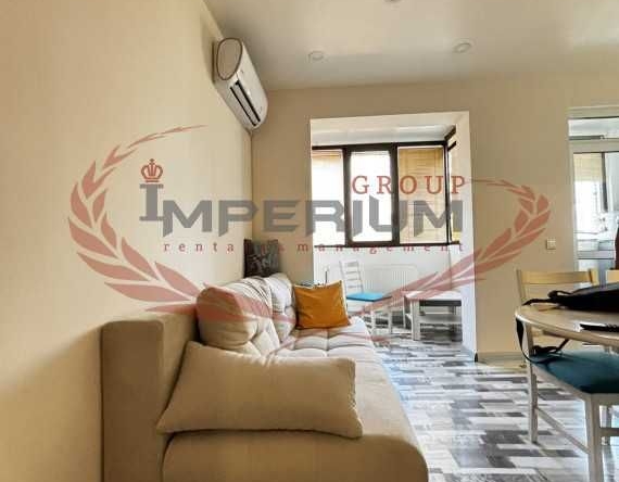 Дава се под наем Тристаен апартамент в Варна, Базар Левски - 80 кв.м за 765 € - Снимка #1